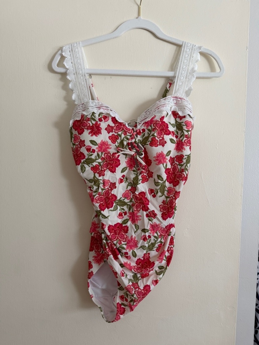 Cupshe swimsuit
